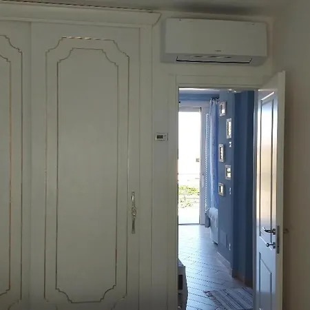 Azzurro Fronte Mare