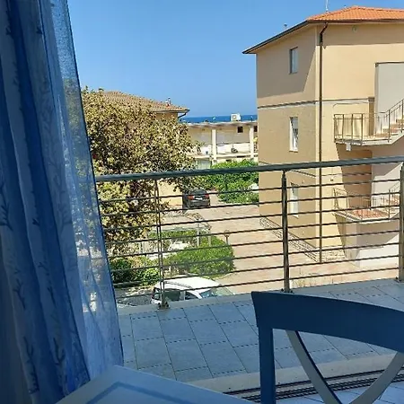 דירה Azzurro Fronte Mare סן וינצ'נזו
